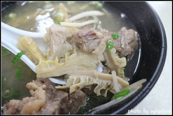 北新桥牛杂汤的照片