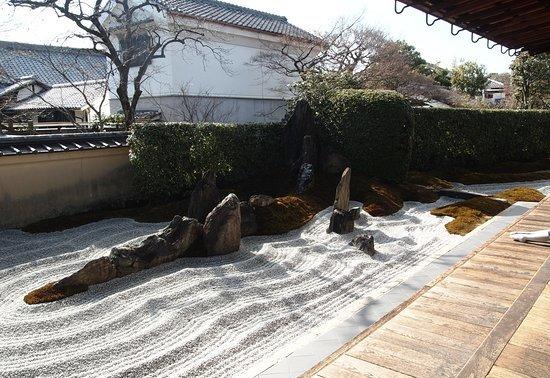 瑞峰院庭园的照片